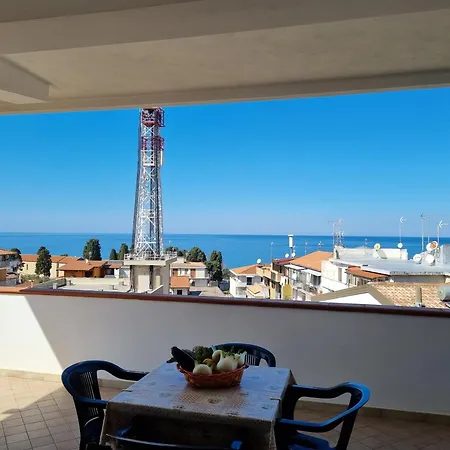 Eugenia Apartment